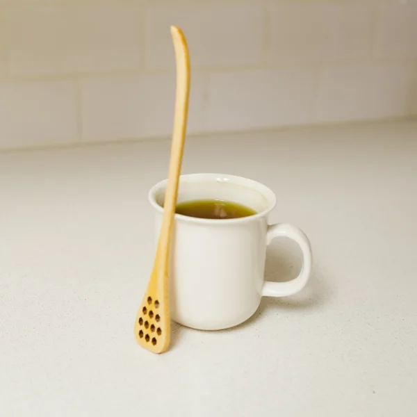 Wooden honey dipper